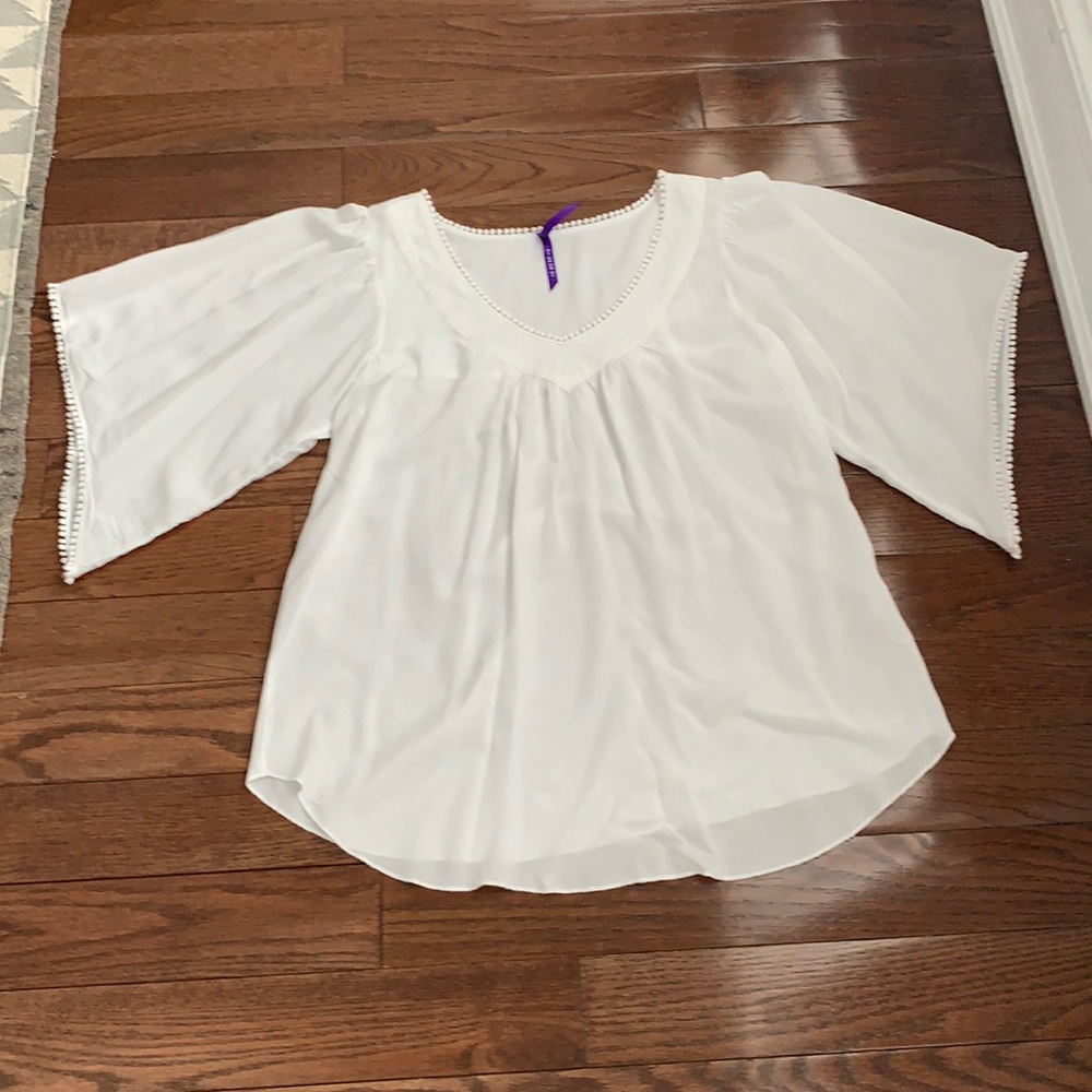 Seraphine billowy white Maternity top